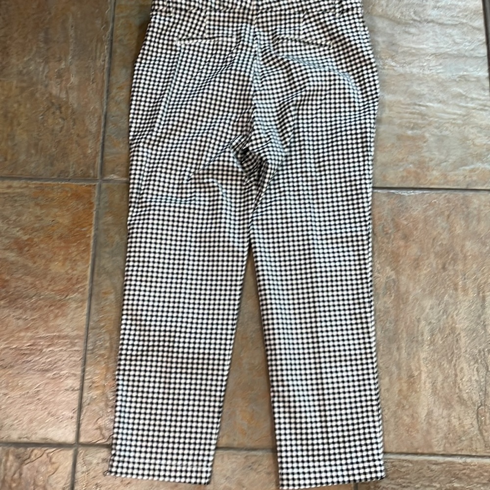 GAP Slim City Black & White Check/Gigham Print Crop Pant - Picture 9 of 11